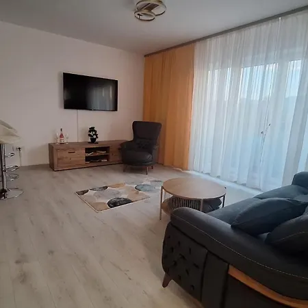 Lotus - Stunning View, Parking Apartamento Braşov