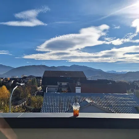 Lotus - Stunning View, Parking