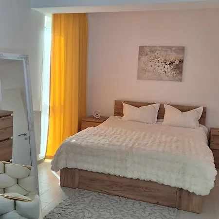 Lotus - Stunning View, Parking Apartmán Brašov