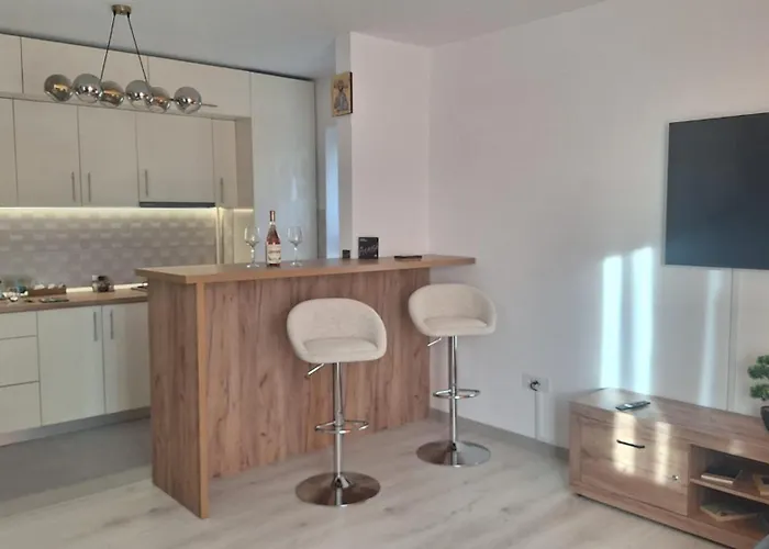 Lotus - Stunning View, Parking