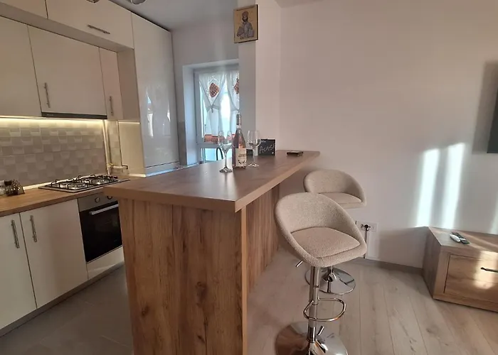 Lotus - Stunning View, Parking Apartman Brassó