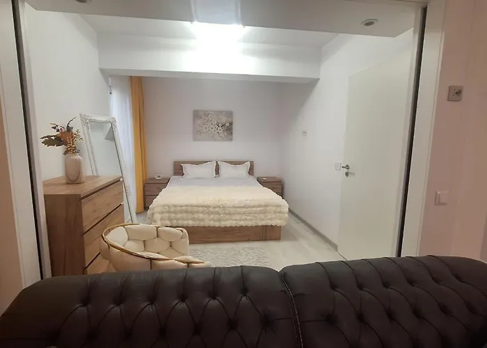 Apartman Lotus - Stunning View, Parking Brassó